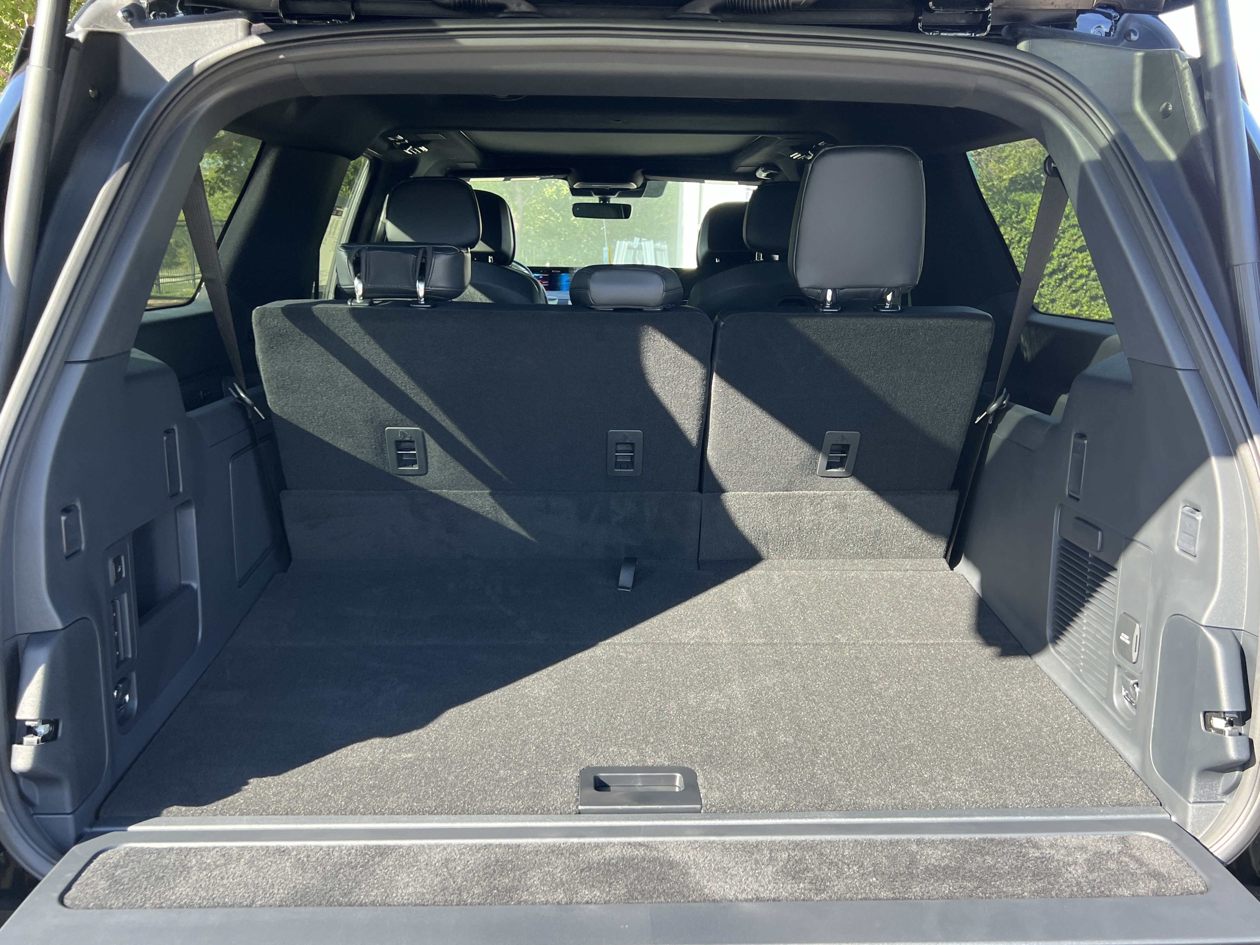 New 2027 Lincoln Navigator L Reserve w/ Jet Appearance Package AWD/4WD image 28