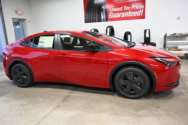 New 2026 Toyota Prius LE image 4