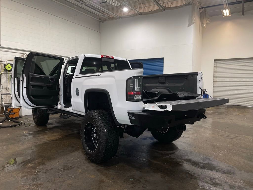 Used 2015 GMC Sierra 2500 Denali w/ Duramax Plus Package image 24