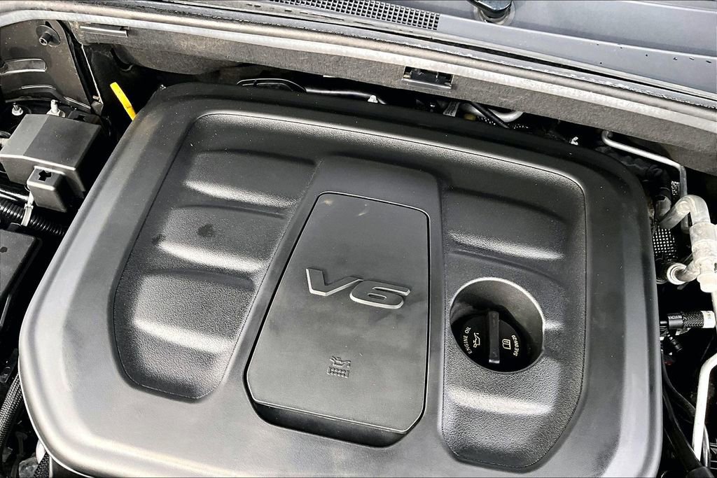 Used 2022 Jeep Grand Cherokee Laredo E image 35