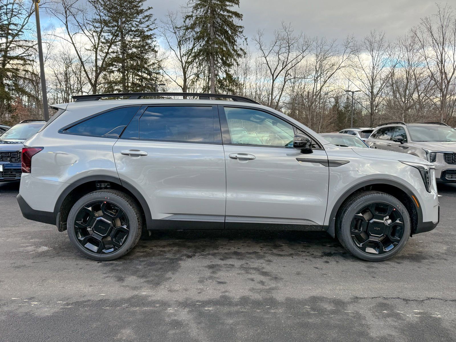 New 2026 Kia Sorento X-Line EX image 9