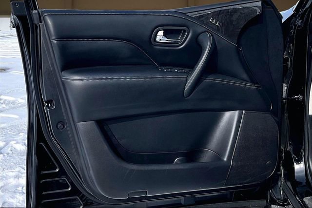 Used 2022 INFINITI QX80 Luxe w/ Cargo Package image 23
