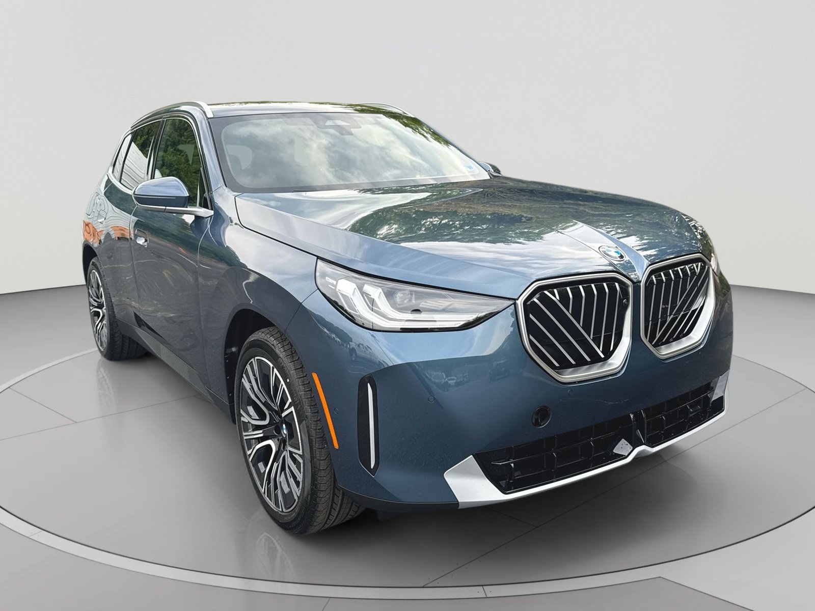 New 2026 BMW X3 xDrive30i w/ Premium Package AWD/4WD image 1