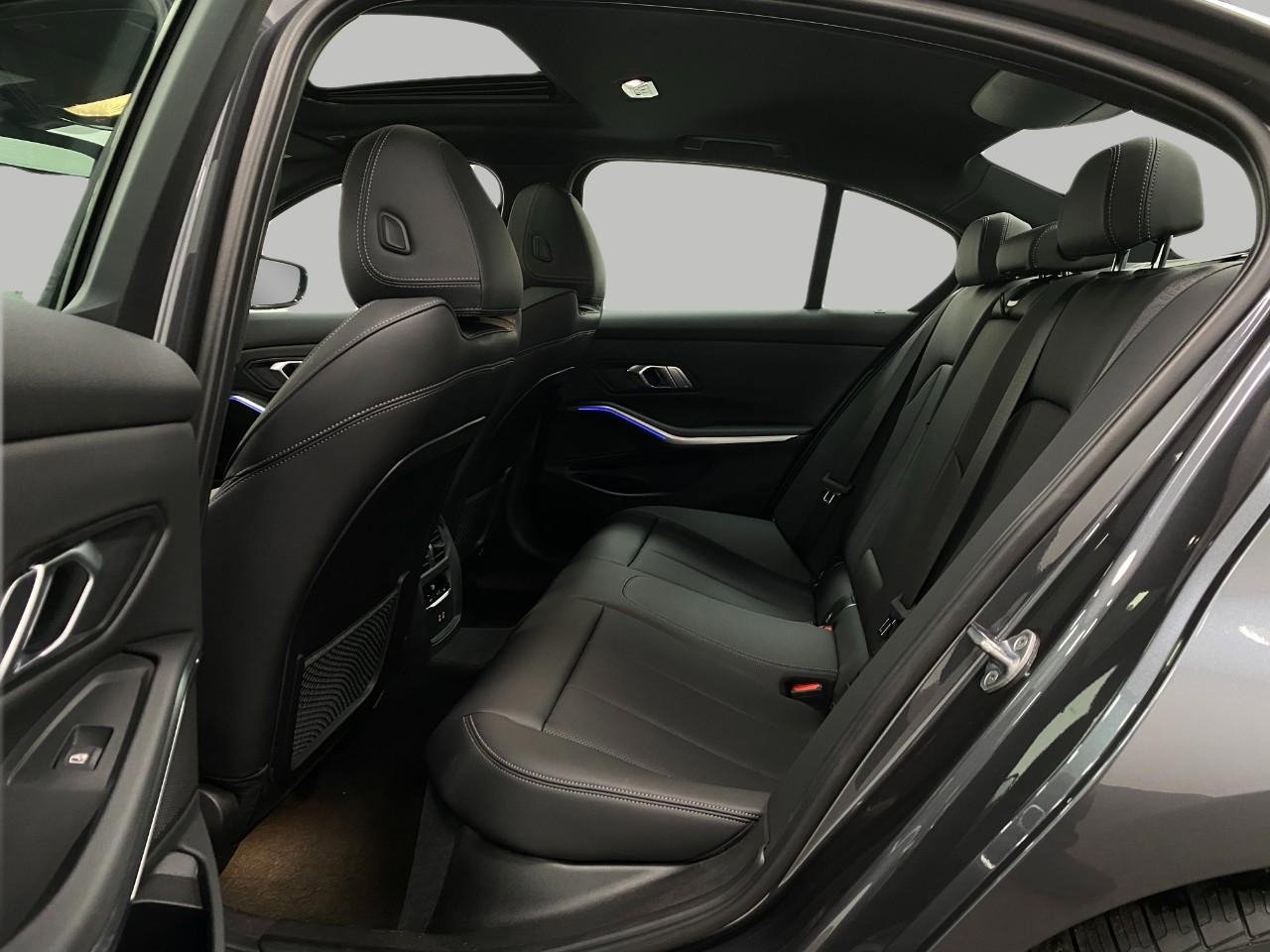 Certified 2022 BMW M340i xDrive w/ Driving Assistance Package image 28