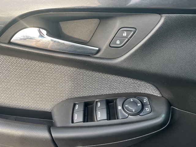 Used 2025 Chevrolet TrailBlazer LT image 15