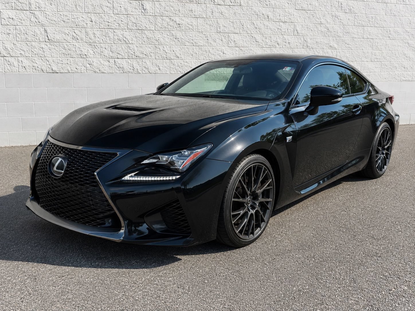 Used 2015 Lexus RC F w/ Performance Package RWD video 1
