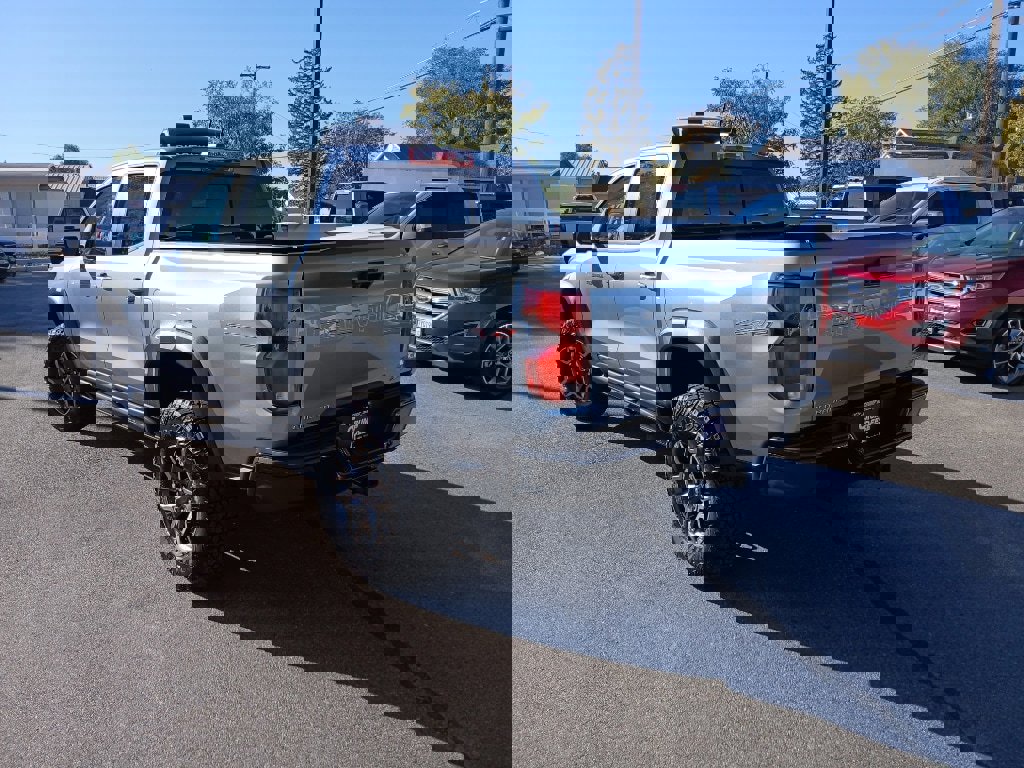 New 2026 Chevrolet Colorado ZR2 w/ Technology Package image 3
