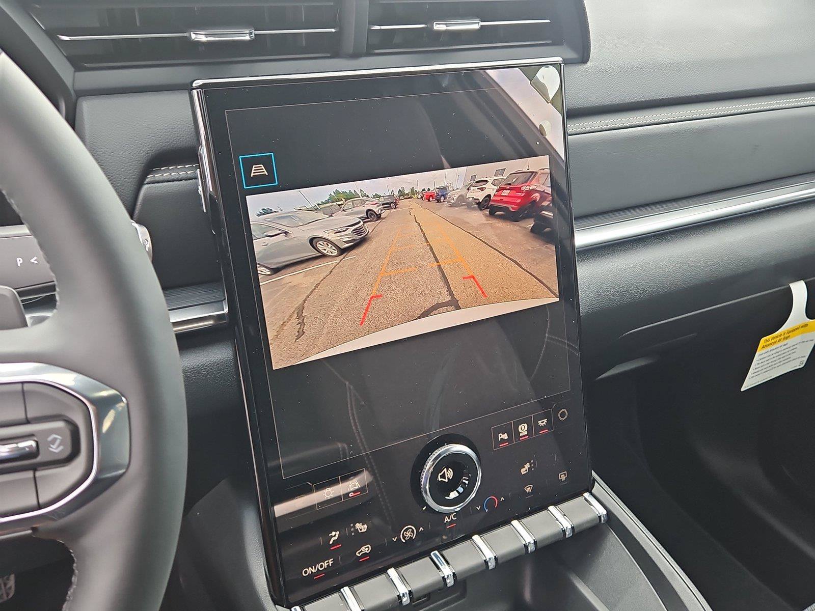New 2027 GMC Terrain Elevation FWD image 26