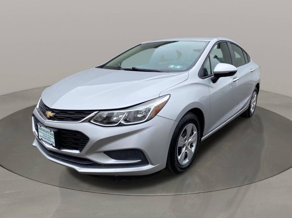 Used 2016 Chevrolet Cruze LS image 2