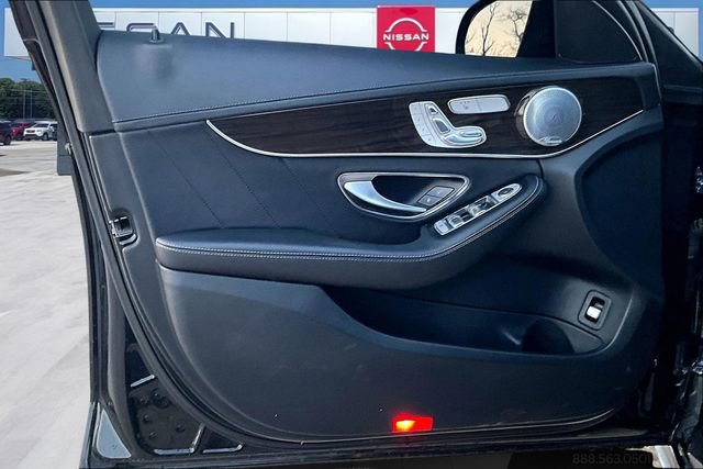Used 2017 Mercedes-Benz C 300 4MATIC Sedan image 17