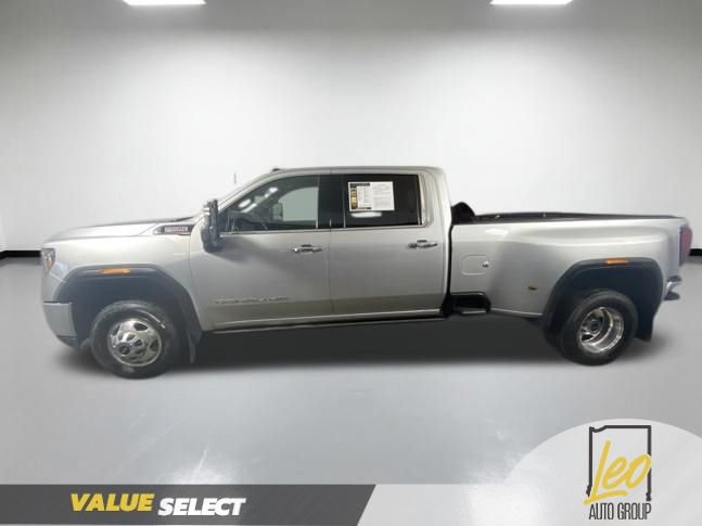 Used 2022 GMC Sierra 3500 Denali w/ Denali Ultimate Package AWD/4WD image 2