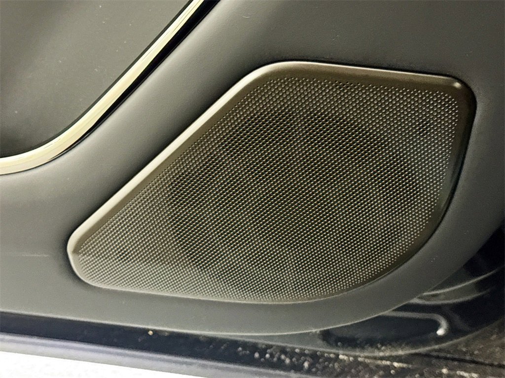 New 2026 Land Rover Range Rover Sport SV image 18