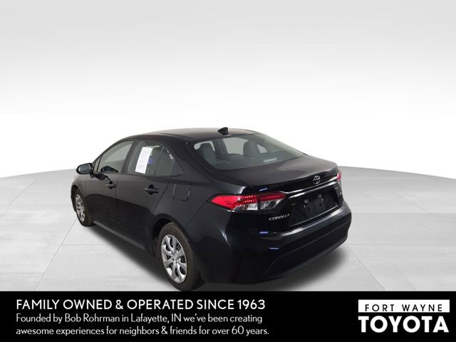 Used 2023 Toyota Corolla LE image 9
