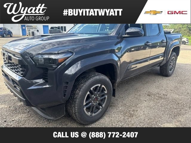 Used 2024 Toyota Tacoma TRD Sport AWD/4WD image 1