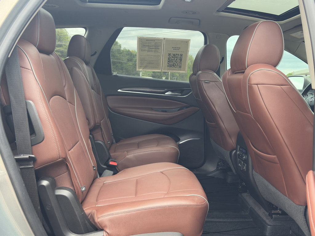 Used 2019 Buick Enclave Avenir image 18