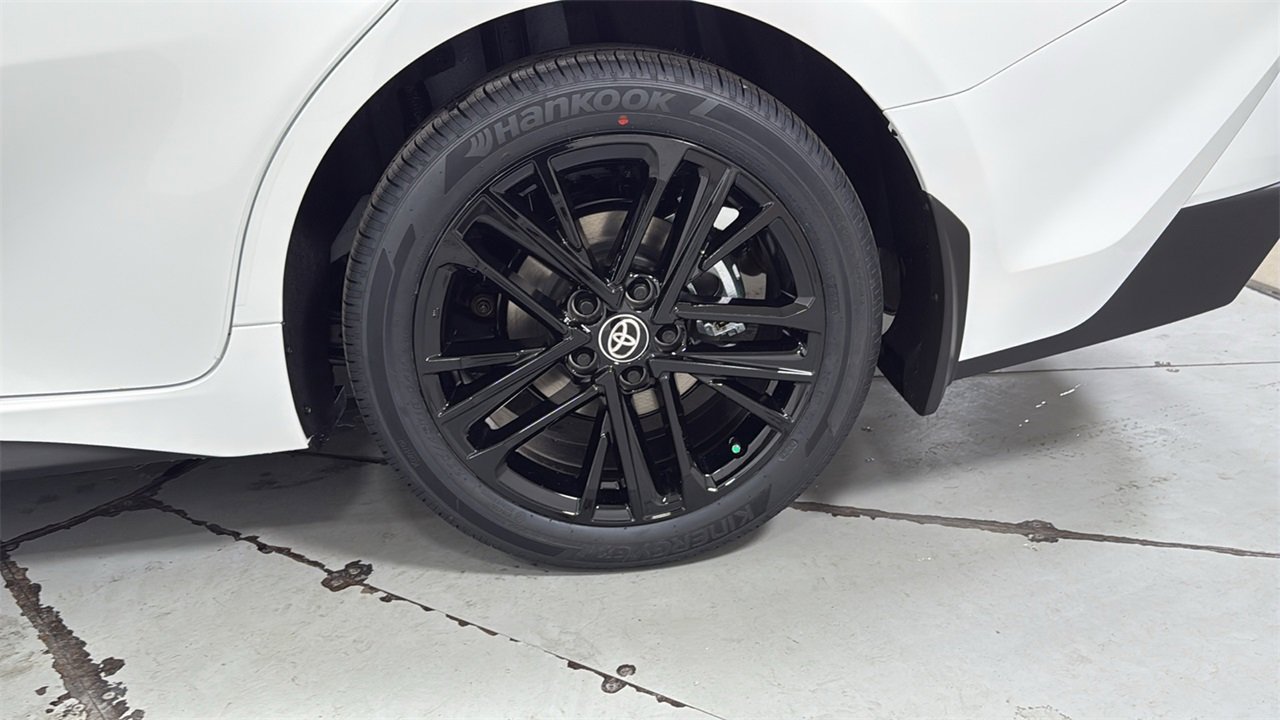 New 2026 Toyota Camry SE image 23