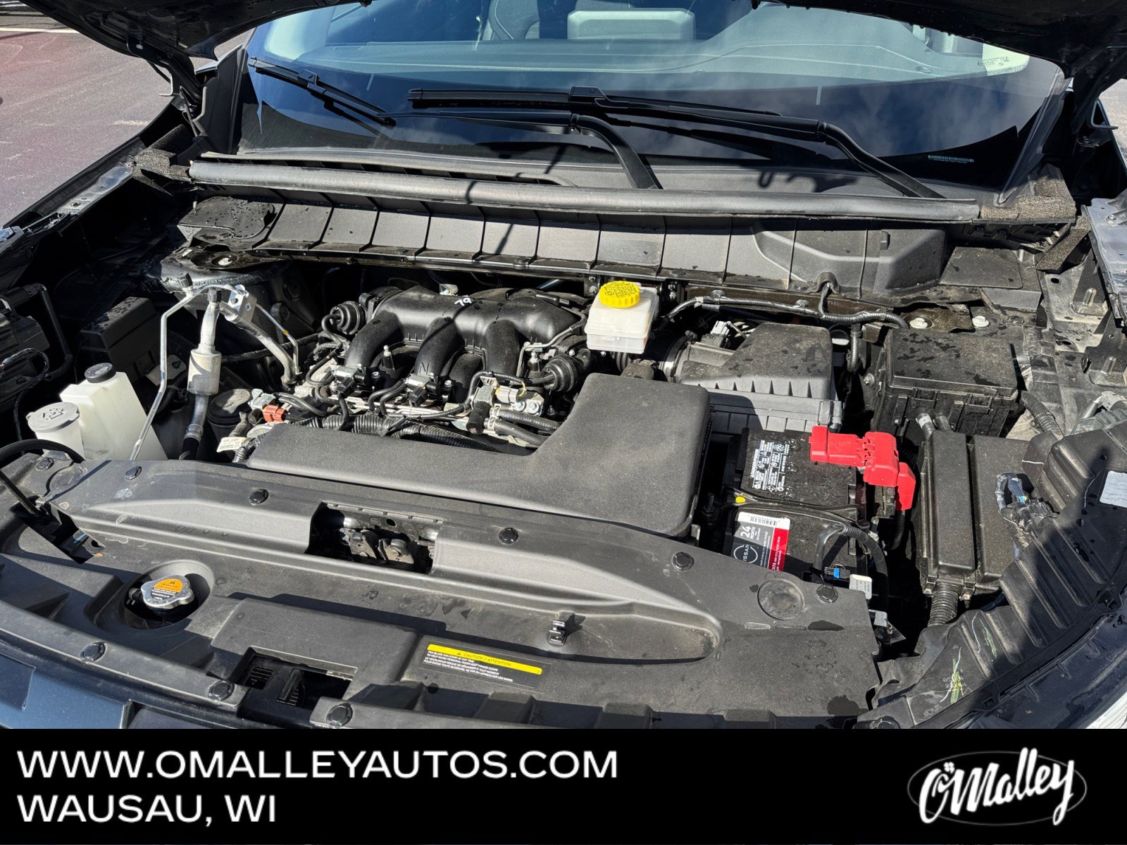 Used 2024 Nissan Pathfinder SV image 25