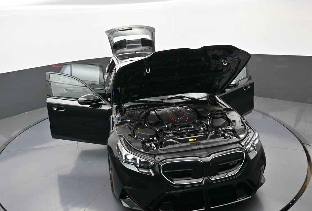 New 2027 BMW M5 Touring AWD/4WD image 39