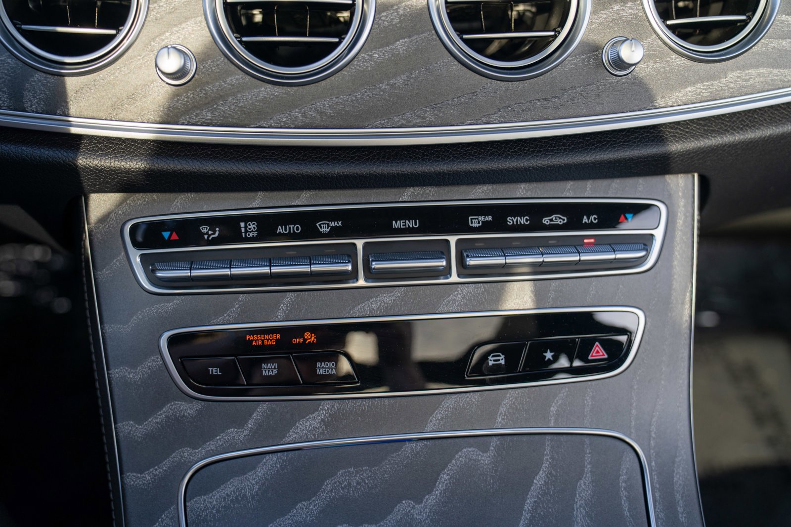 Used 2021 Mercedes-Benz E 450 4MATIC Sedan image 18