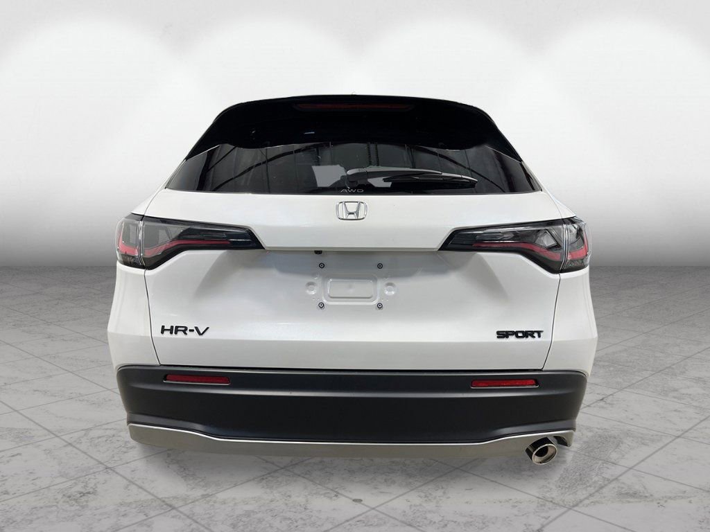 New 2026 Honda HR-V Sport image 4