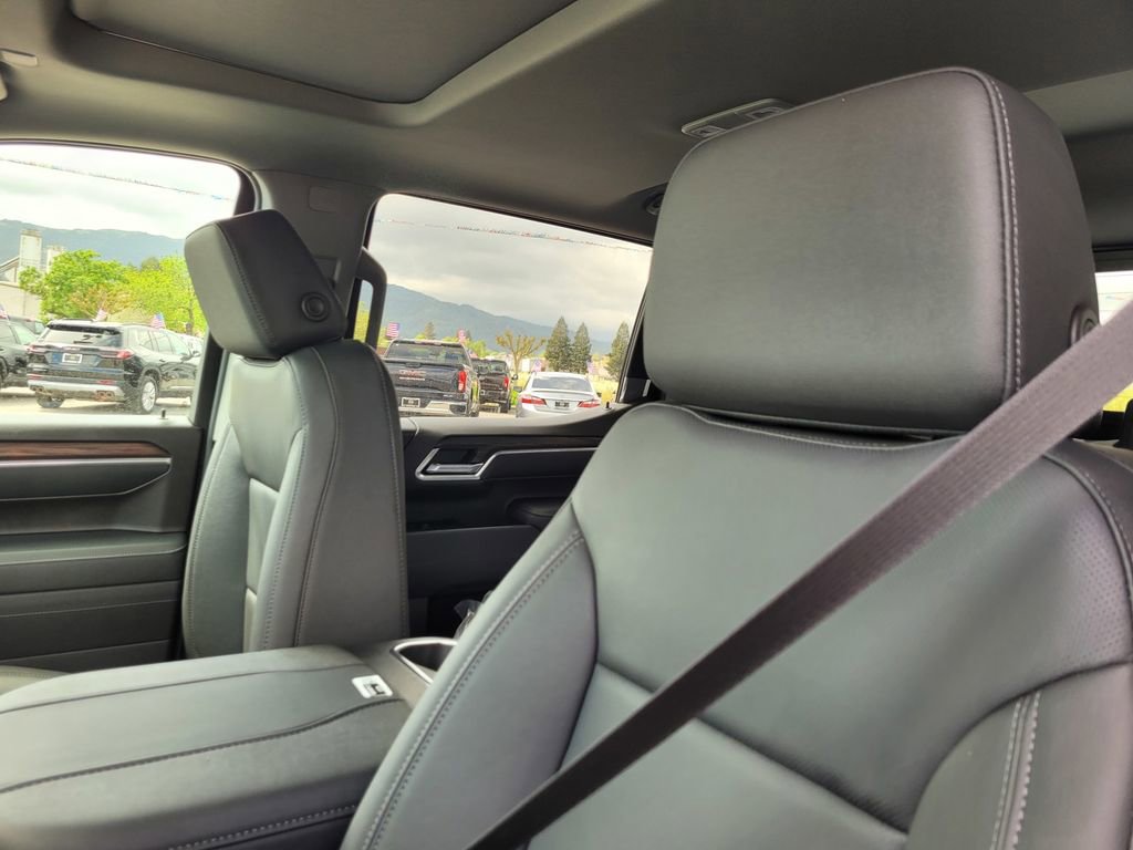 New 2026 GMC Sierra 1500 SLT w/ SLT Premium Package AWD/4WD image 12