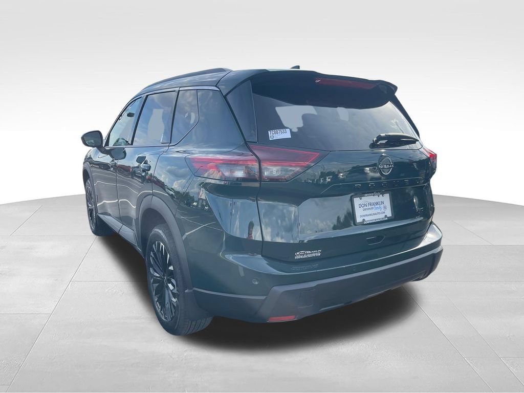 New 2026 Nissan Rogue Dark Armor AWD/4WD image 3
