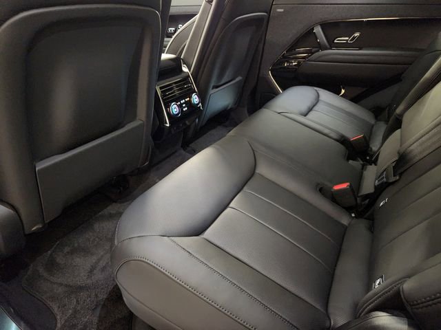 New 2025 Land Rover Range Rover Sport Dynamic SE image 29