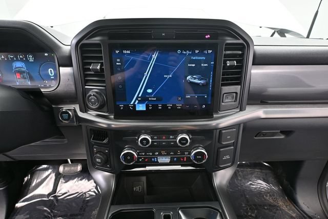 Used 2025 Ford F150 Lariat AWD/4WD image 27