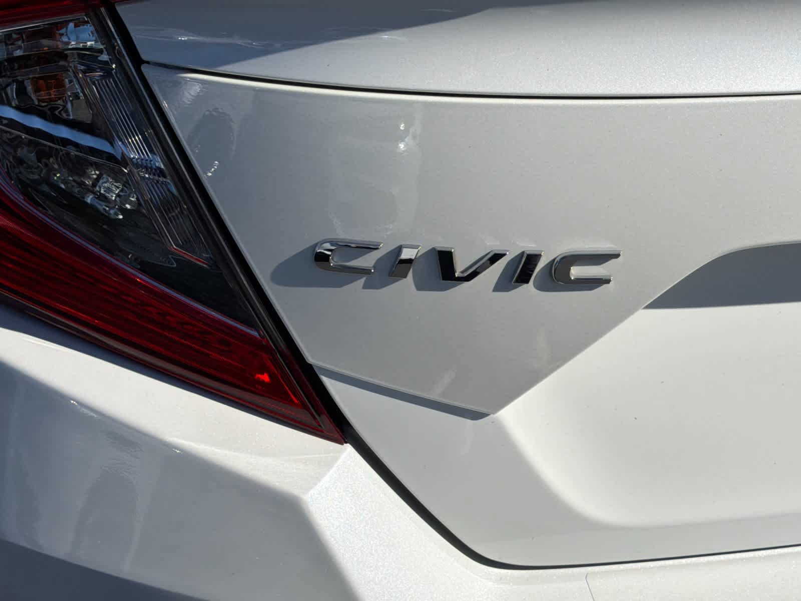 Used 2017 Honda Civic EX-T image 30