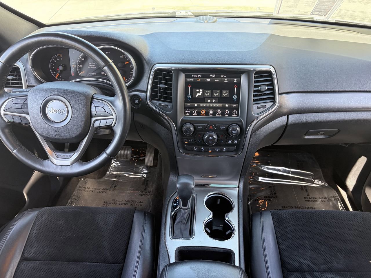 Used 2018 Jeep Grand Cherokee Altitude RWD image 15
