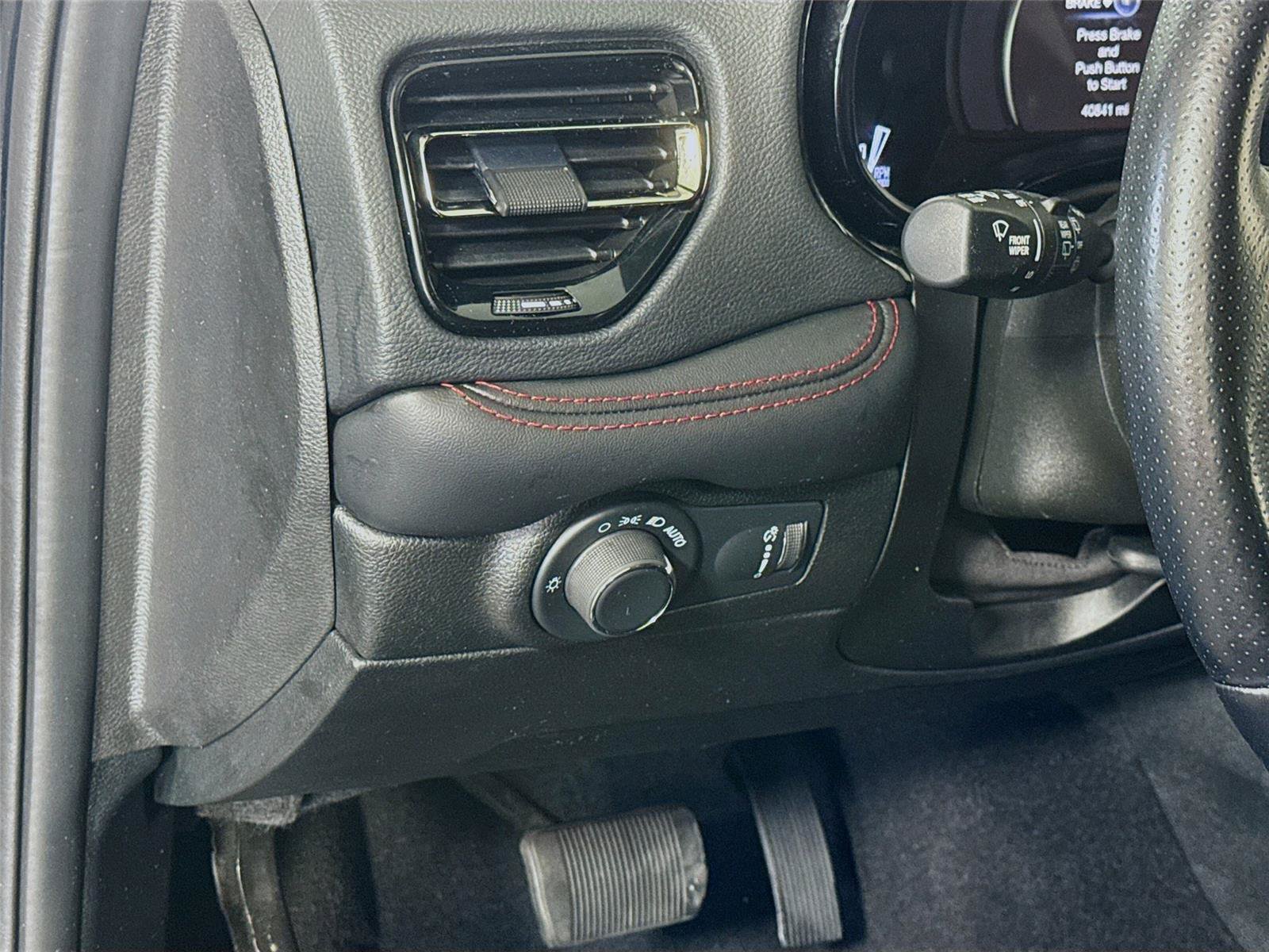 Used 2023 Dodge Durango GT AWD/4WD image 4