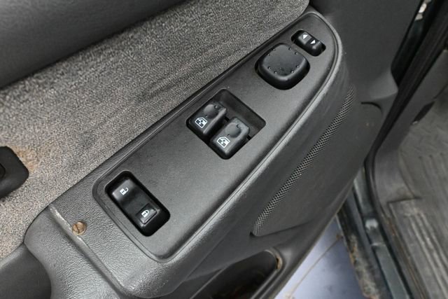 Used 2003 Chevrolet Silverado 1500 LS AWD/4WD image 18