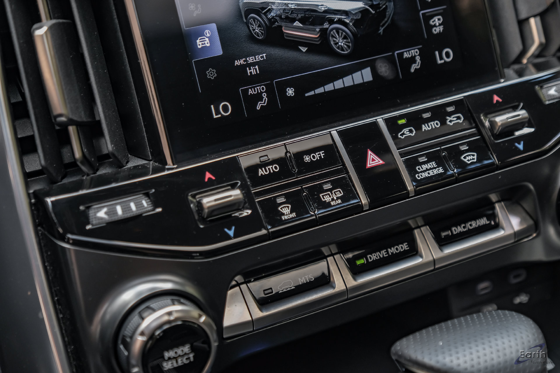 Used 2026 Lexus LX 600 F Sport w/ Accessory Package (Z1) AWD/4WD image 67