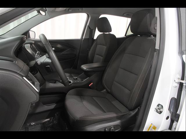 Used 2024 GMC Terrain SLE w/ Driver Convenience Package AWD/4WD image 5