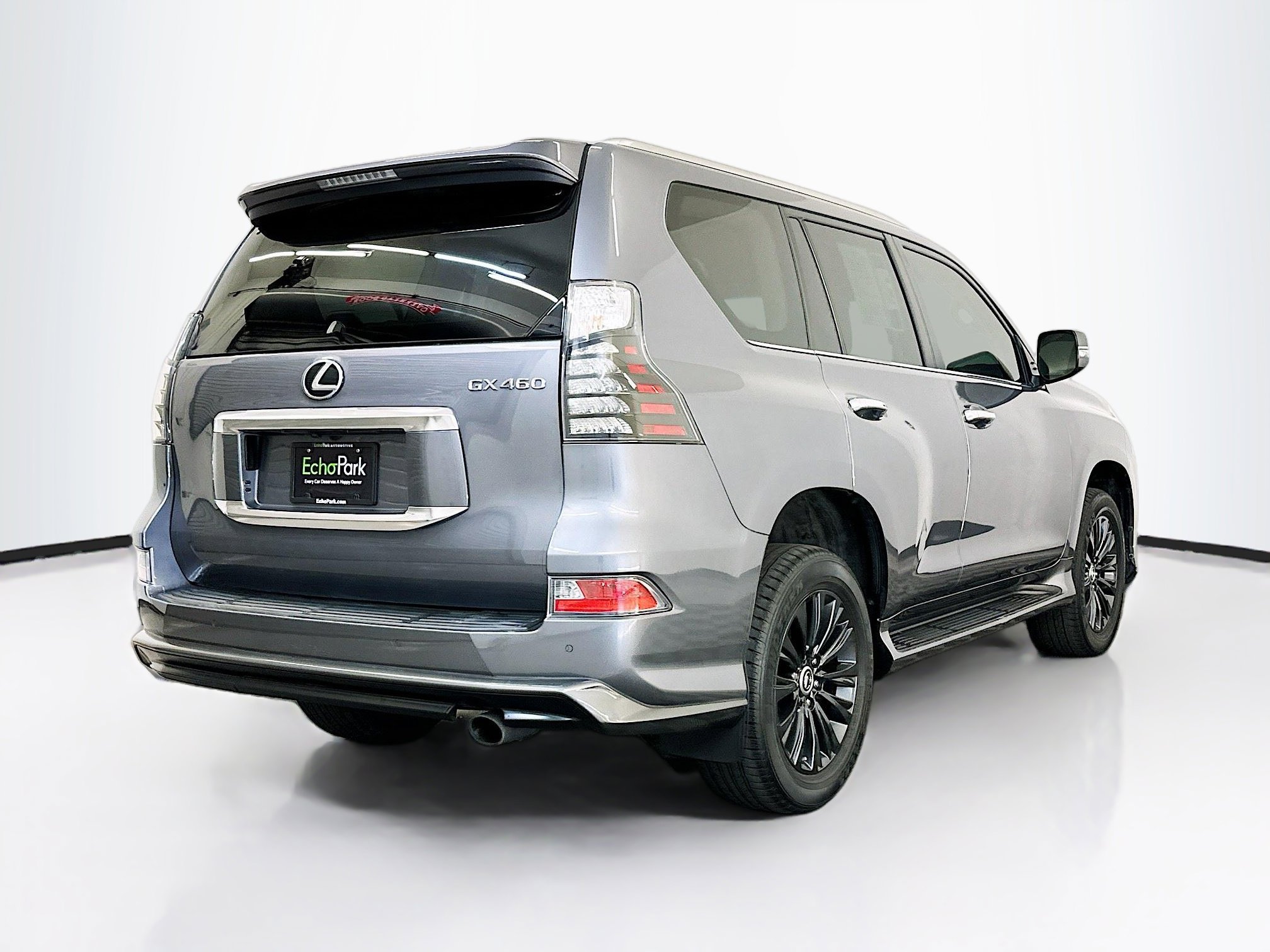 Used 2023 Lexus GX 460 Premium w/ Accessory Package image 9