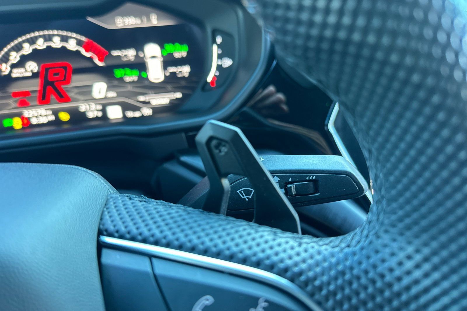 Used 2022 Lamborghini Urus image 37