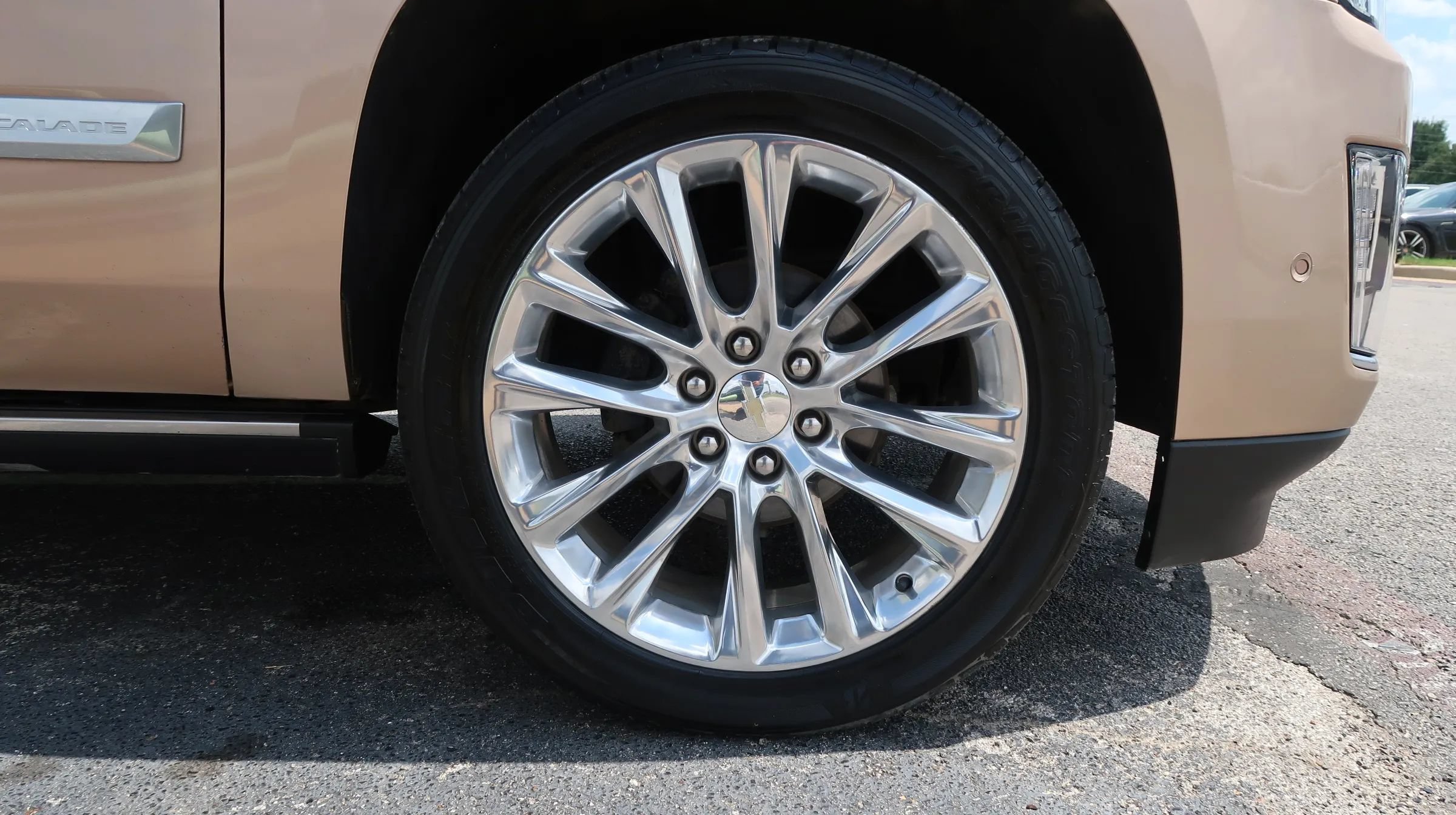 Used 2020 Cadillac Escalade Platinum AWD/4WD image 55