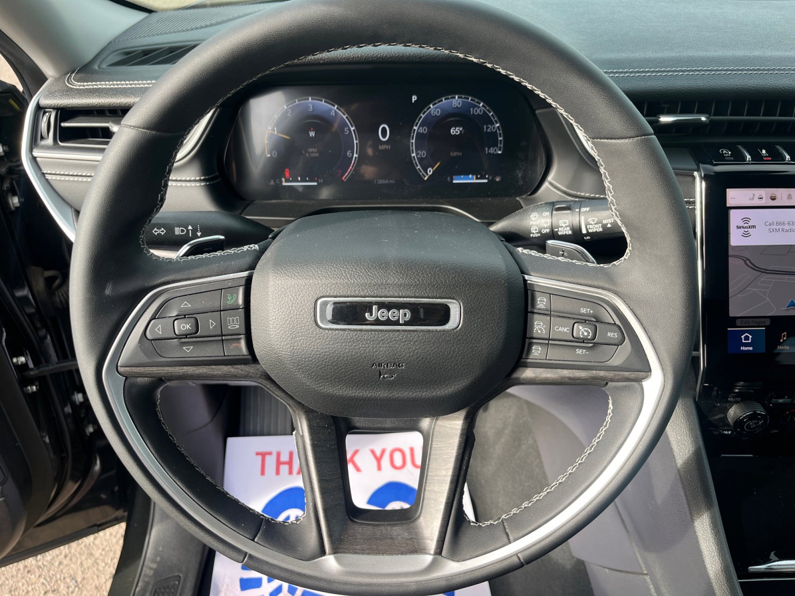 Certified 2024 Jeep Grand Cherokee Limited image 9