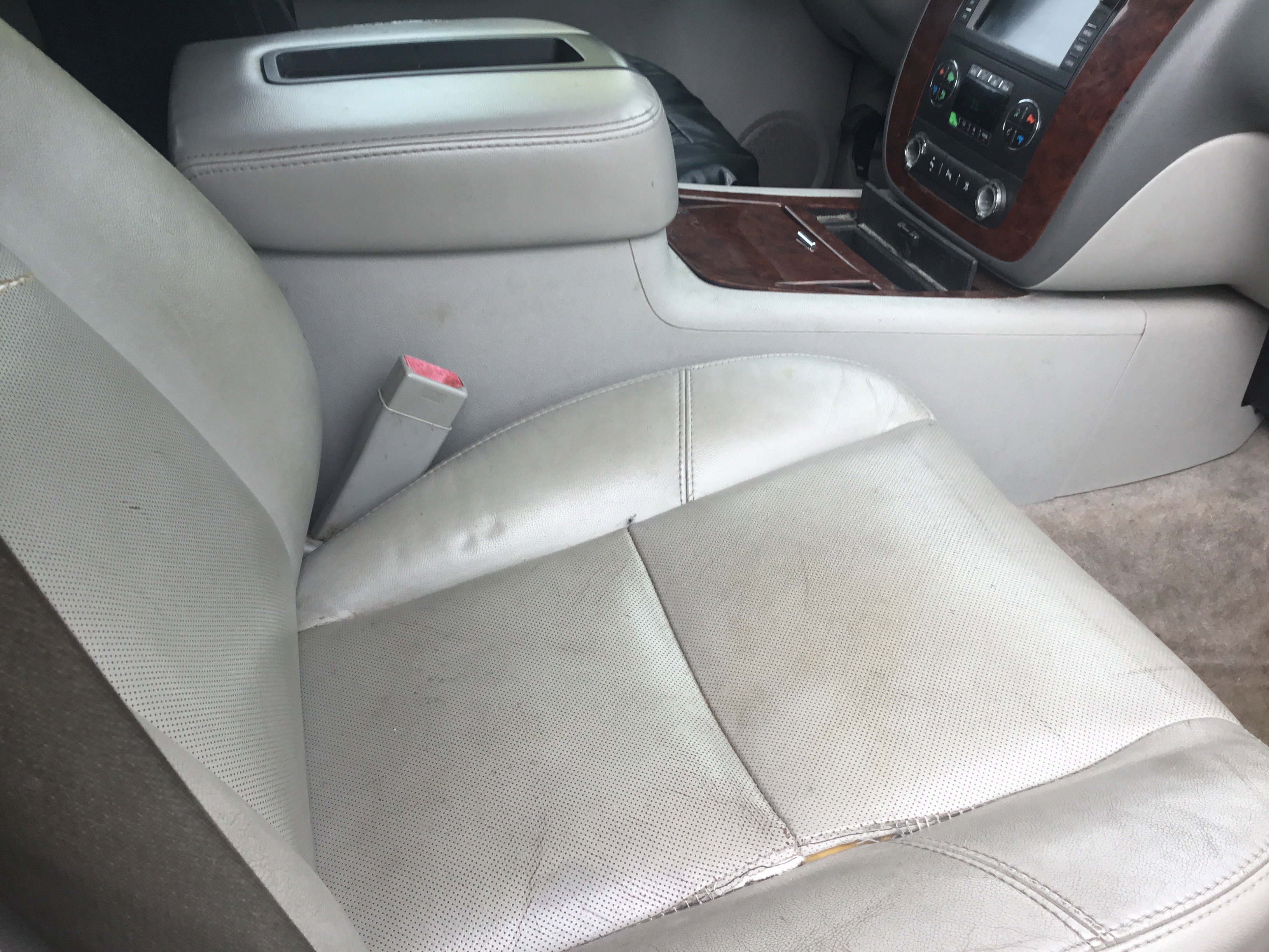 Used 2009 Chevrolet Tahoe LTZ AWD/4WD image 16