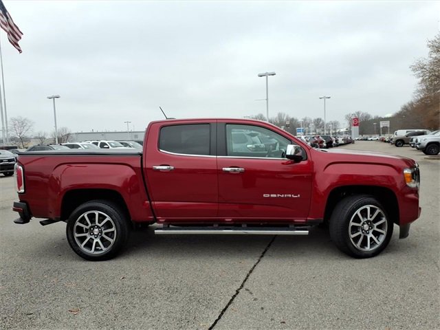 Used 2022 GMC Canyon Denali video 2
