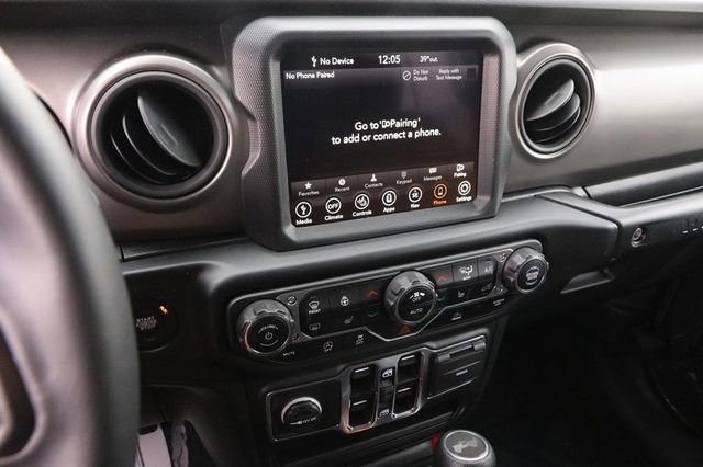 Used 2022 Jeep Wrangler Unlimited Sport image 15