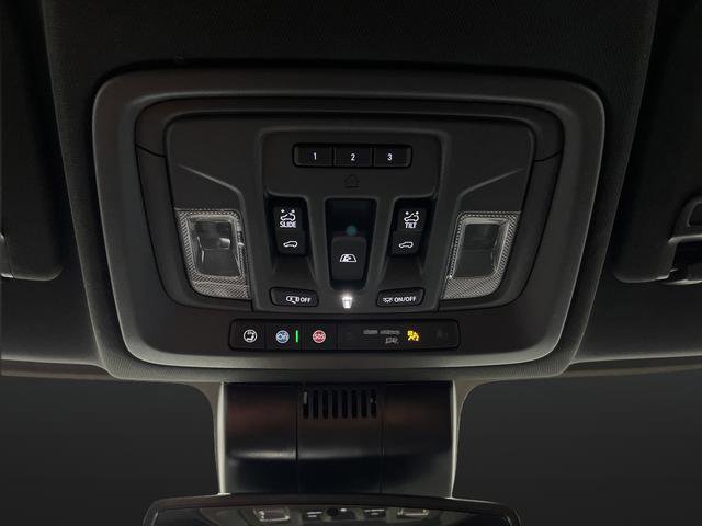 Certified 2025 Chevrolet Silverado 1500 High Country image 29