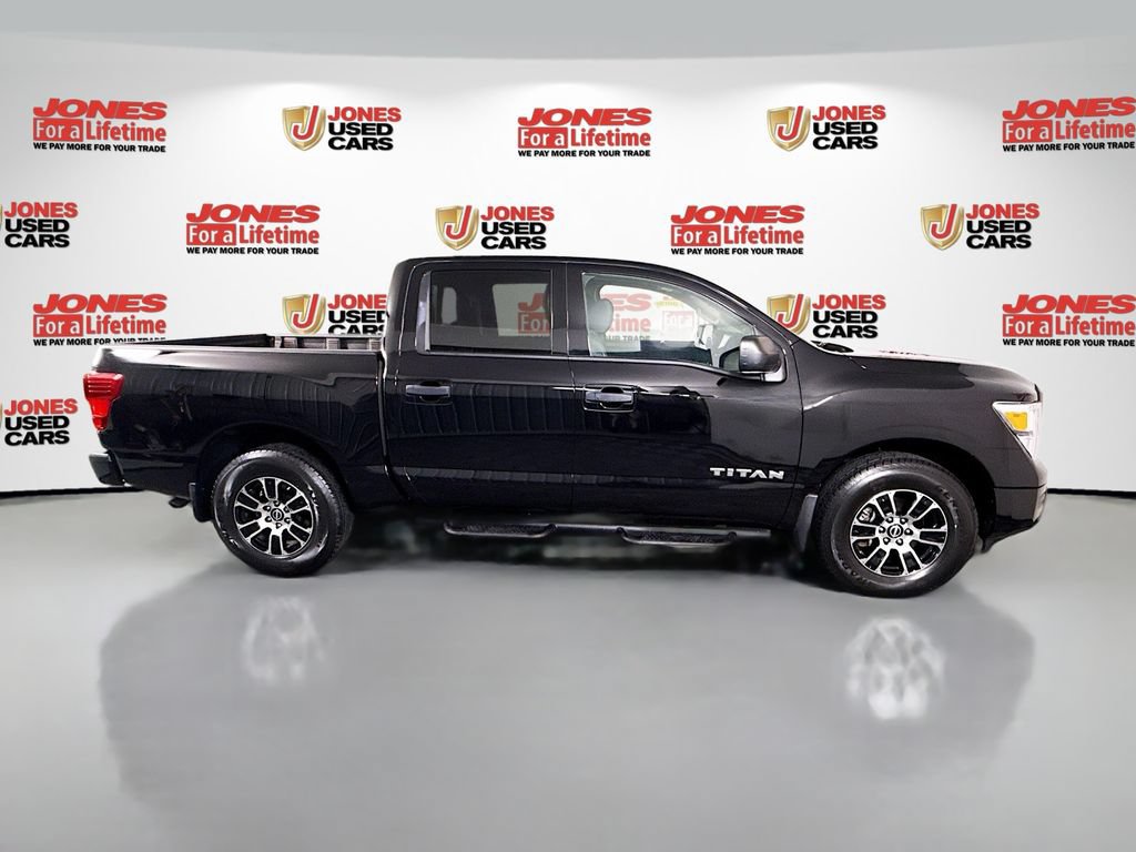 Certified 2024 Nissan Titan SV w/ SV Convenience Package AWD/4WD image 16