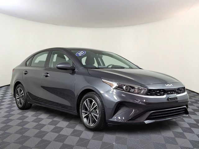 Used 2023 Kia Forte LXS FWD image 1