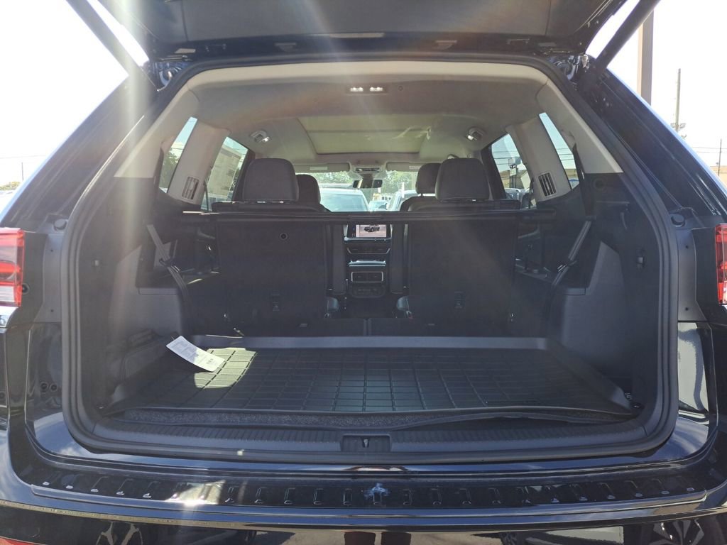 New 2026 Volkswagen Atlas SE image 29