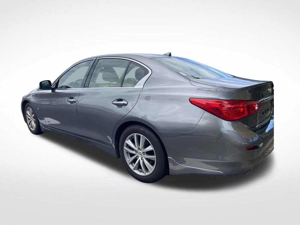 Used 2015 INFINITI Q50 Premium w/ Navigation Package RWD image 4