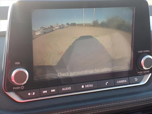 Used 2023 Nissan Rogue SV image 8