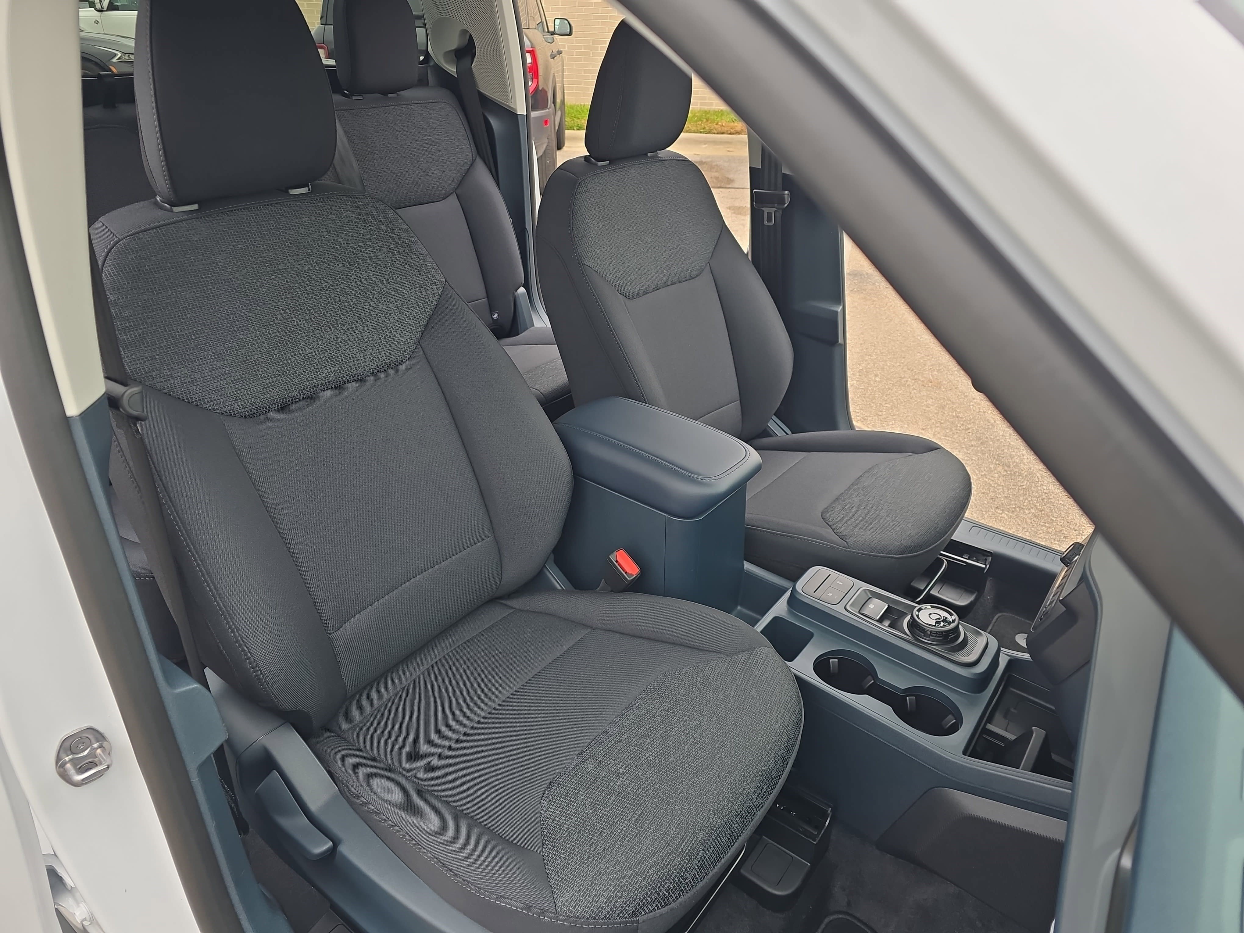 New 2025 Ford Maverick XL w/ Equipment Group 102A image 10