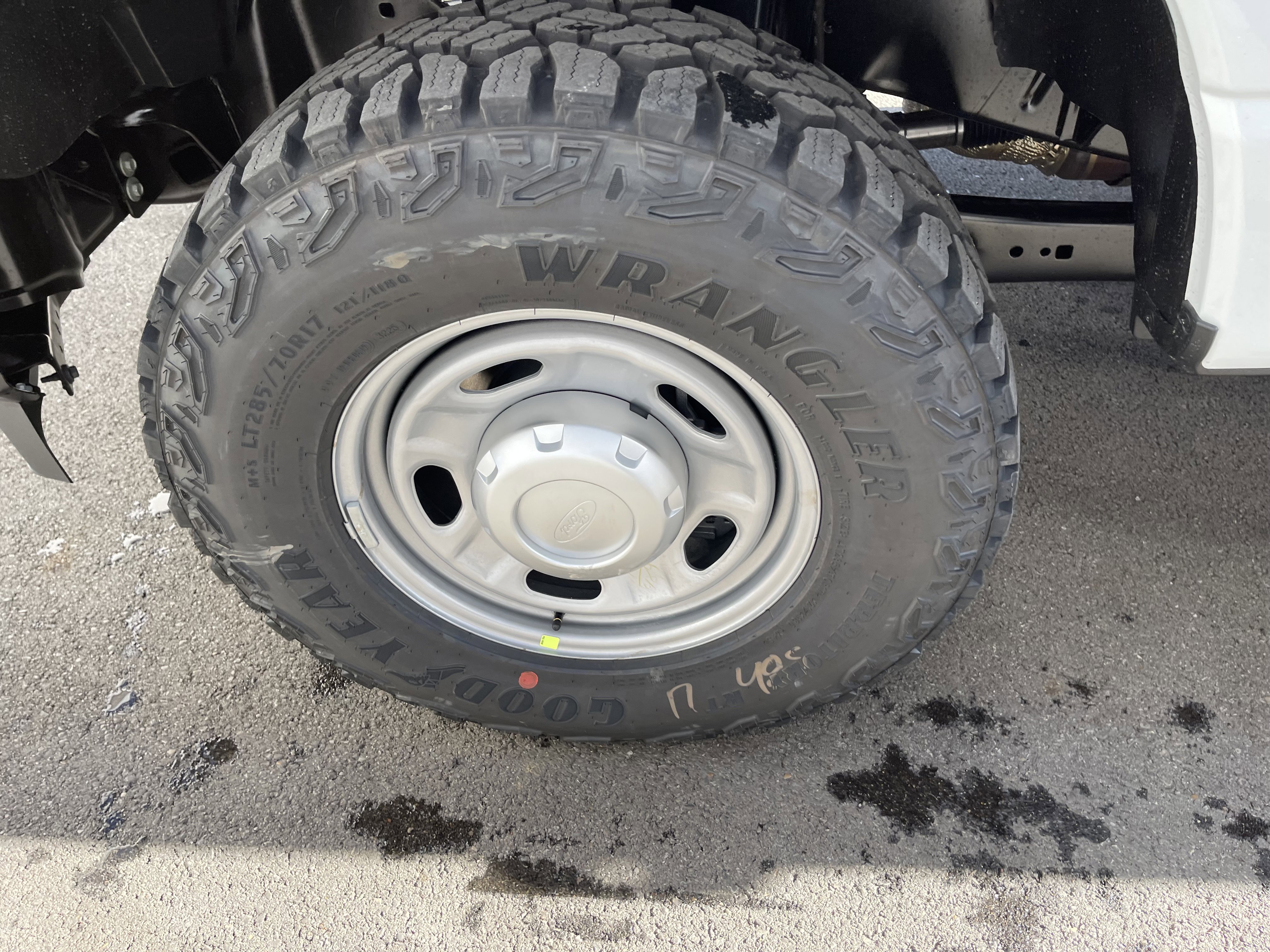 New 2026 Ford F250 XL w/ XL Off-Road Package image 38