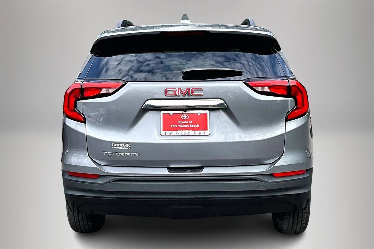 Used 2020 GMC Terrain SLE w/ Driver Convenience Package image 6